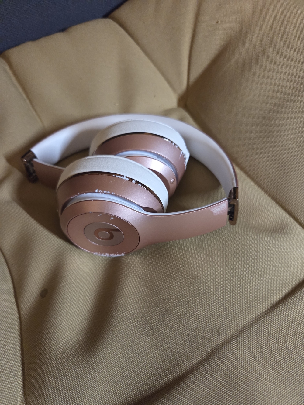 Beats by Dre Over-Ear Headphones - Rose Gold and White